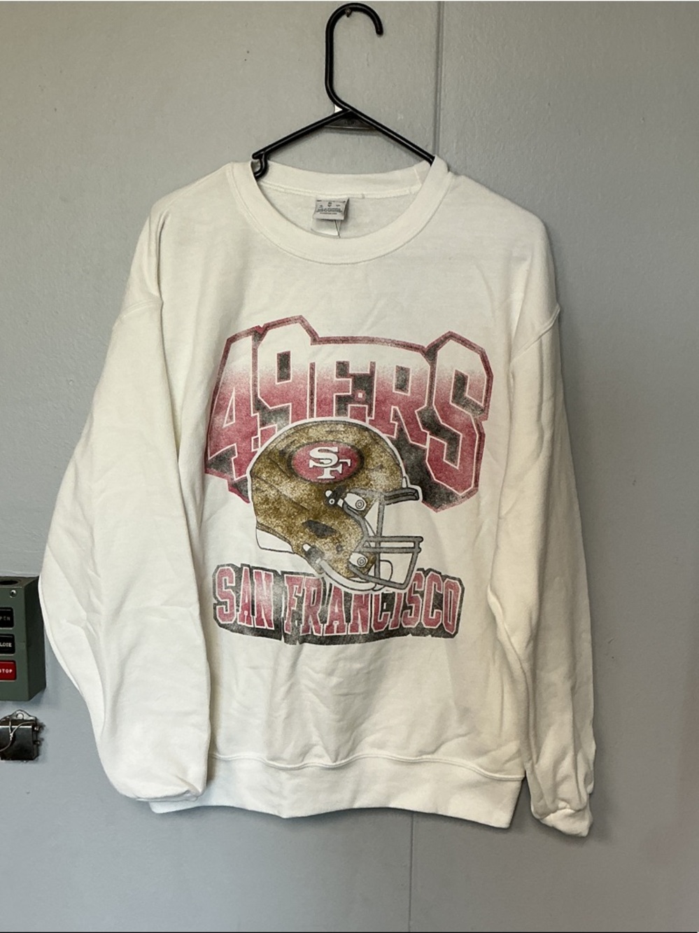 Champion White Crewneck Sweatshirt with Red & Gold 49ers Graphic